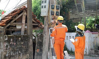 Tăng cường kiểm tra, ‘mạnh tay’ xử lý hành vi vi phạm sử dụng điện