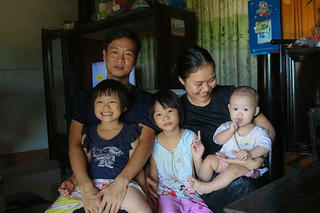 Cặp vợ chồng bán đất, ủng hộ hơn 2 tỷ đồng để Quảng Bình chống dịch