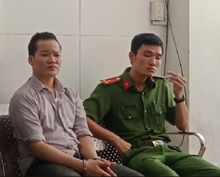 Nhậu xong vào phòng ngủ cưỡng hiếp con gái bạn thân