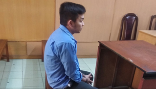 Kẻ nghiện ma túy đâm tài xế xe ôm đề cướp tài sản