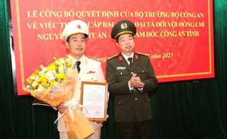  Phó Giám đốc công an tỉnh Bắc Giang Nguyễn Thế Tuấn được thăng hàm Đại tá