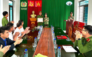 Khen thưởng đột xuất nghĩa cử hiến máu cứu người của Phó trưởng Công an thị trấn Tây Yên Tử