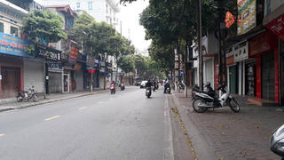 Ngày đầu cách ly xã hội, đường phố Hải Dương vắng bóng người