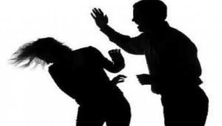 Vợ tố chồng chích điện, dìm xuống ao