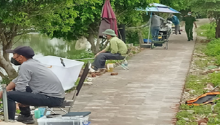 Tổ chức câu cá giữa mùa dịch, chủ hồ câu bị phạt 15 triệu đồng