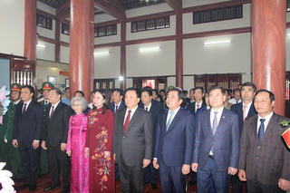 Quyền Chủ tịch nước Võ Thị Ánh Xuân dâng hương kỷ niệm 120 năm ngày sinh đồng chí Nguyễn Lương Bằng 