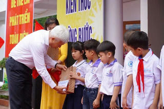 Thành phố Hải Dương 'Ưu tiên nguồn lực hoàn thành các mục tiêu vì trẻ em'