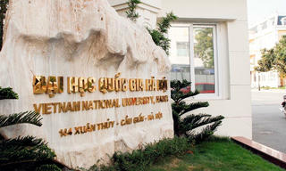 Hàng chục trường đại học tiếp tục cho sinh viên nghỉ học để phòng chống Covid-19
