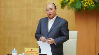 Thủ tướng kêu gọi thanh niên thể hiện tinh thần tiên phong trong dịch COVID-19