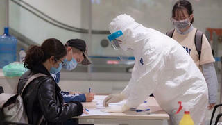 Test nhanh COVID-19 ở Hà Nội thực sự có hiệu quả?