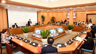 Bí thư Thành ủy Hà Nội: Gỡ vướng cho doanh nghiệp như mệnh lệnh trong thời chiến 