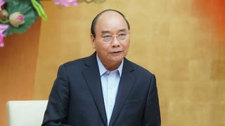 Thủ tướng: “Chống dịch thận trọng, phù hợp để từng bước đưa nhịp sống trở lại bình thường“