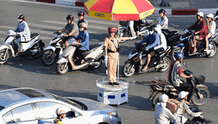 Thủ tướng: Bảo đảm an toàn giao thông, phục vụ tốt nhu cầu đi lại của dân dịp 30/4, 1/5