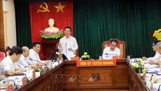 Cần lắng nghe ý kiến nhân dân để hoàn thiện văn kiện Đại hội