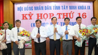 Phê chuẩn Phó Chủ tịch UBND tỉnh Tây Ninh