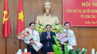 2 Ủy viên Trung ương Đảng nhận nhiệm vụ mới