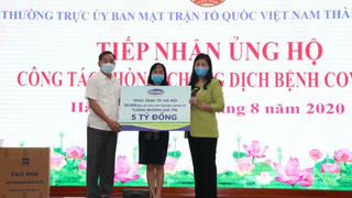 Hà Nội tiếp nhận hàng chục nghìn bộ xét nghiệm Covid-19 trị giá 5 tỷ đồng