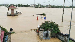 Tổng cục trưởng Hải quan động viên cán bộ các địa phương chịu ảnh hưởng của thiên tai
