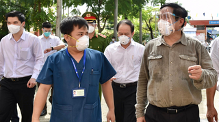 Thủ tướng yêu cầu đến 15/9 Bình Dương phải cố gắng trở lại trạng thái bình thường 