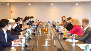 Việt Nam muốn học kinh nghiệm chuyển đổi số của Phần Lan