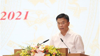 Đầu tư nguồn lực thỏa đáng cho xây dựng, hoàn thiện và thi hành pháp luật