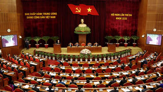 Khuyến khích và bảo vệ cán bộ năng động, sáng tạo vì lợi ích chung