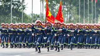 Bảo vệ an toàn tính mạng, tài sản và cuộc sống của nhân dân