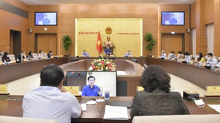 Rà soát chính sách tài khóa, tiền tệ để phục hồi kinh tế