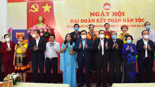 Chủ tịch Quốc hội dự Ngày hội Đại đoàn kết tại phường Quán Thánh, Hà Nội