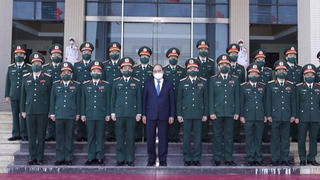 Trường Sĩ quan Chính trị phải đi đầu trong bảo vệ nền tảng tư tưởng của Đảng