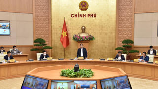 Nhiều chính sách hỗ trợ tiền mặt trong “gói” phục hồi 350 nghìn tỷ của Chính phủ 