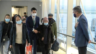 Tổ chức công khai, minh bạch các chuyến bay đón người Việt tại Ukraine về nước