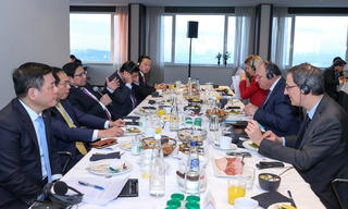 Xúc tiến xây dựng trung tâm hàng hóa, nông sản Việt Nam ở châu Âu