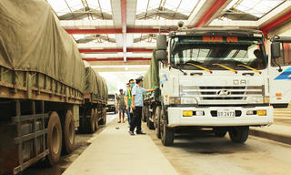 Năm 2023, Tổng cục Hải quan phấn đấu giảm 5% tỷ lệ tờ khai luồng đỏ