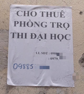 Các dịch vụ “ăn bám” mùa thi, tha hồ “chặt chém”.