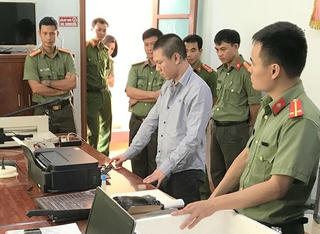 Từ vụ sản xuất gần 2 tỷ đồng tiền giả, học cách phân biệt tiền thật - giả