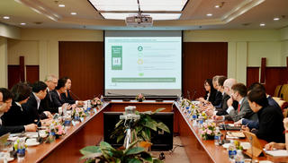 Vietcombank khởi động dự án “Chuyển đổi mô hình ngân hàng bán lẻ”