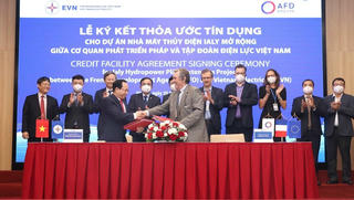 Ký kết khoản vay gần 75 triệu euro thực hiện Nhà máy thủy điện Ialy mở rộng