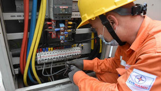 Đảm bảo người thuê trọ được mua điện với giá nhà nước quy định