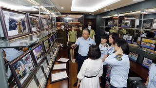 Mở cửa Phòng truyền thống lực lượng Quản lý thị trường