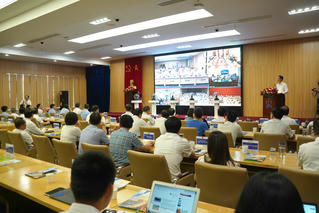 Phát động tiết kiệm điện trên toàn quốc