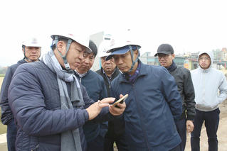 Nhà thầu đầu tiên của đường dây mạch 3 bị yêu cầu thay thế