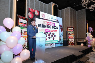 Mận Úc ra mắt người tiêu dùng Việt