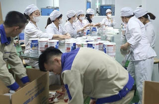 Bộ Công Thương nói gì về vụ phát hiện kho sữa giả khủng?