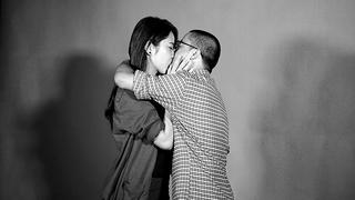Cộng đồng mạng tán thưởng Firstkiss phiên bản Việt