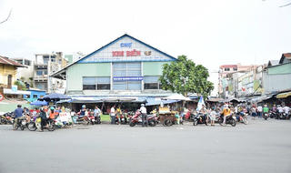 Chợ hóa chất Kim Biên (TP.HCM):  Một ngày “mục sở thị” nơi buôn bán “thần chết”
