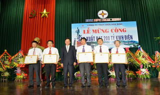 Nhà máy thủy điện Hòa Bình - “linh hồn” của ngành Điện