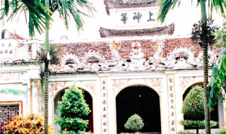 Người đàn ông 'cường quyền không thể áp chế, tiền bạc không thể mua chuộc'