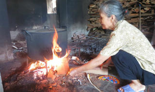 Trân trọng, từ bi - những suất ăn từ thiện tại Bệnh viện K