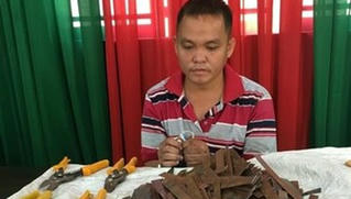 Khởi tố đối tượng rải đinh, 'bẫy' người đi đường
